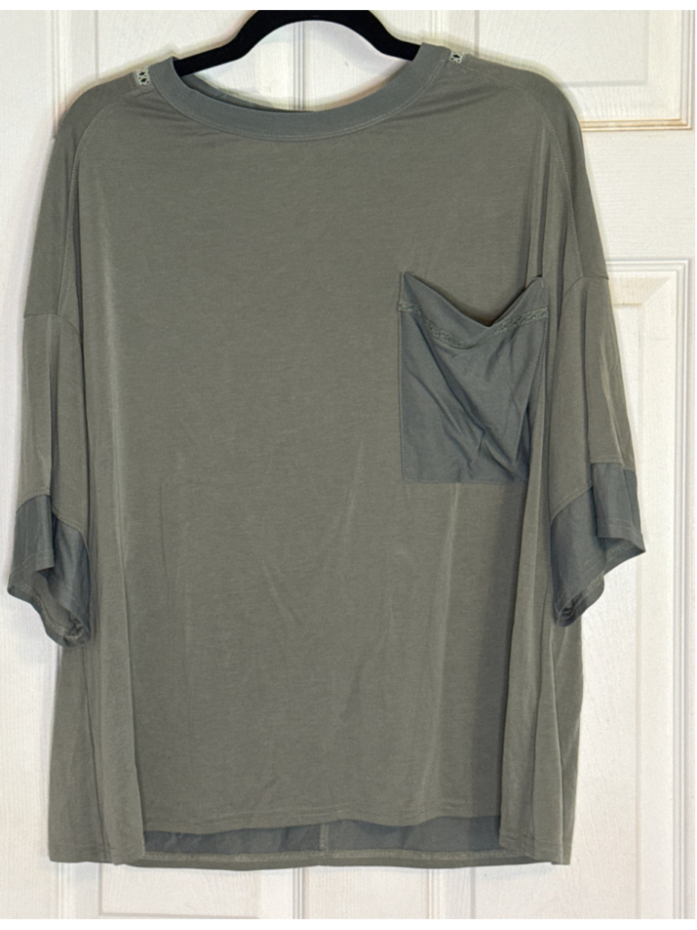 POL Olive Short Sleeve Tee with Lace Detail, Size S